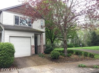 402 NE Suttle St, Portland, OR 97211