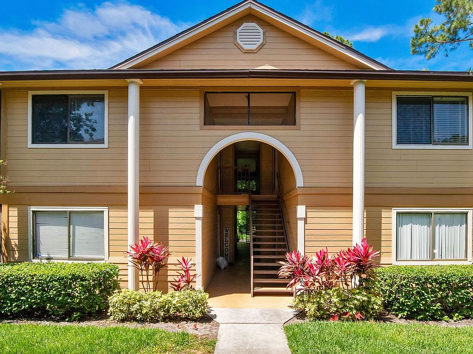 1st image of 6019 Scotchwood Gln APT 204