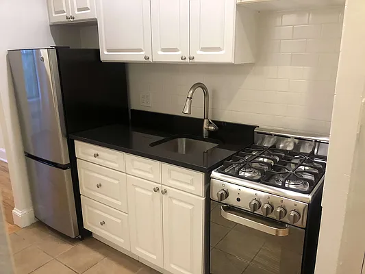 Rented by Waverly Realty Associates | media 44