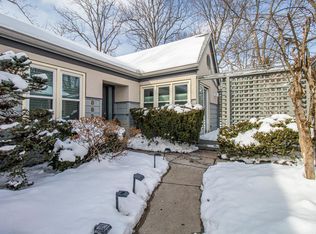 8837 Montgomery Rd, Cincinnati, OH 45236