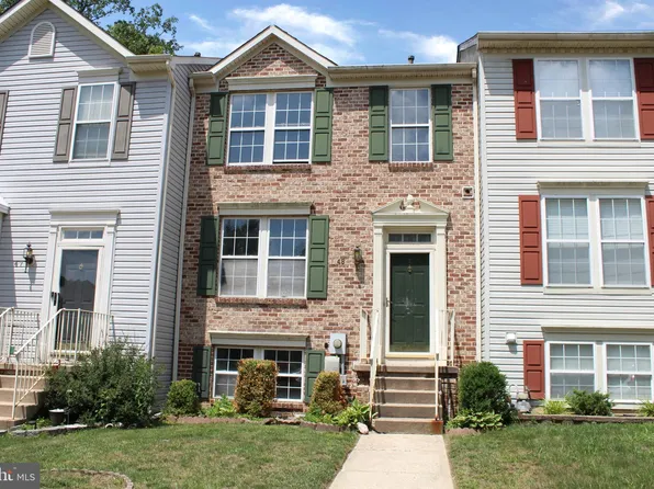 48 Coachlight Dr, Sicklerville, NJ 08081