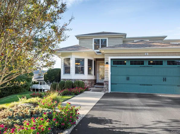 11 Theresa Lane, Port Jefferson, NY 11777