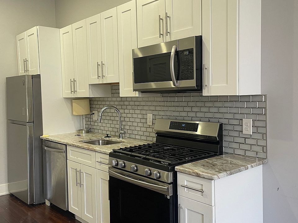 1st image of 929 Marlborough St #6