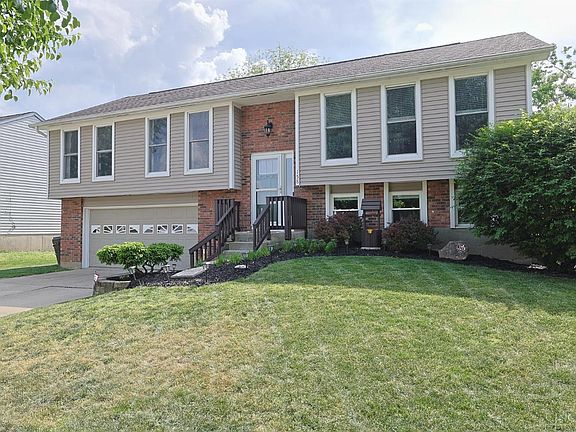 3rd image of 158 Country View Dr