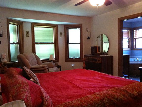 Large master bedroom