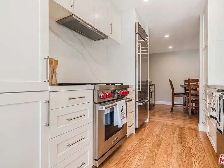 17083 Palisades Cir — Photo 12