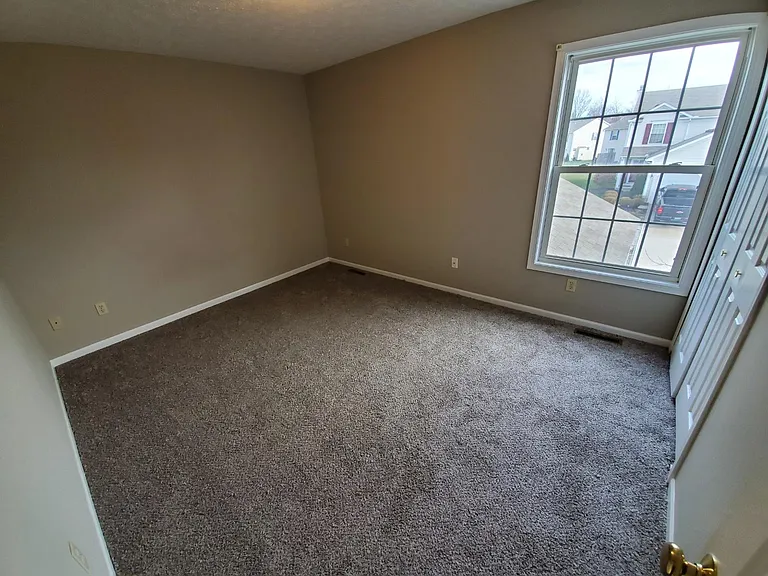 396 Angela Ln — Photo 11