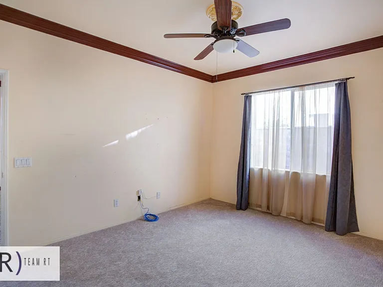 13724 Beaconsfield Ln — Photo 33