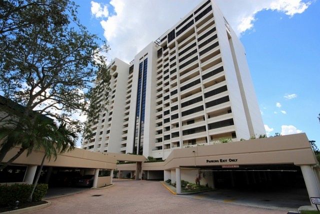 1st image of 5260 S Landings Dr APT 1708