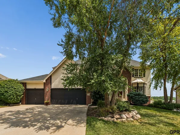 7823 N 156th Ave, Bennington, NE 68007