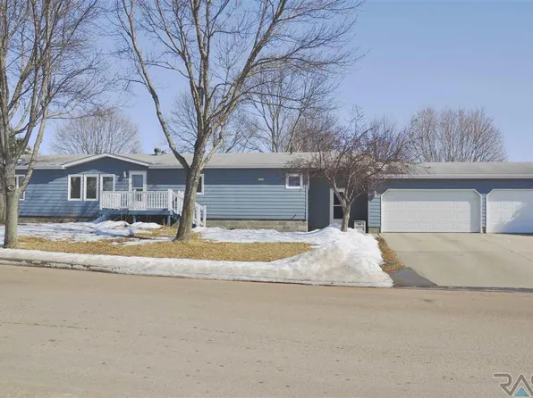 502 N Vandemark Ave, Hartford, SD 57033