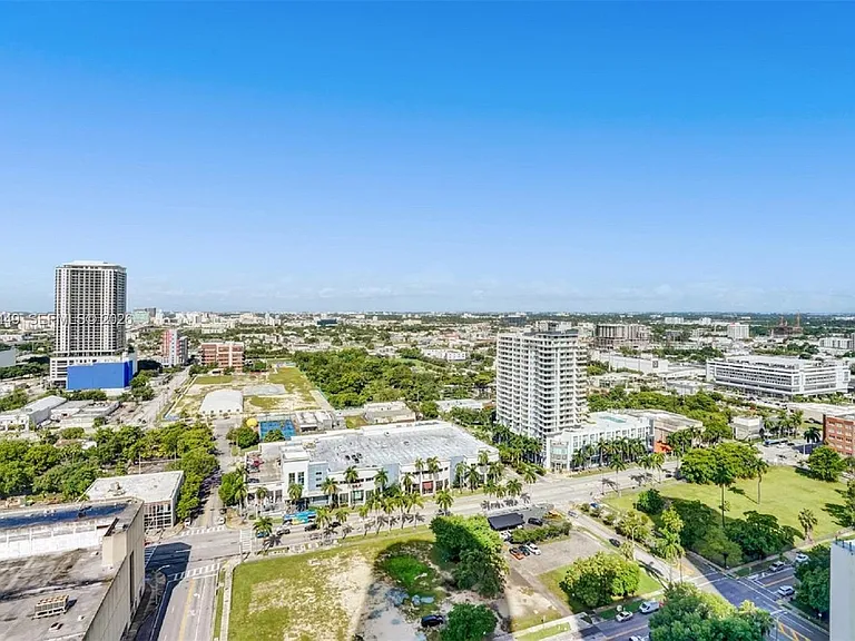 1750 N Bayshore Dr #2911 — Photo 22