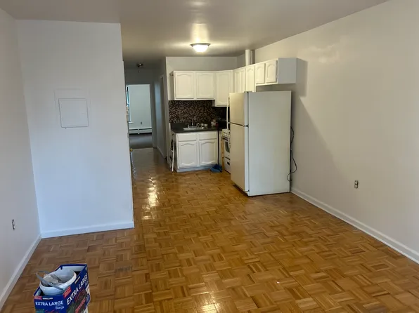 612 2nd St #5, Hoboken, NJ 07030