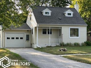 110 3rd St S, Humboldt, IA 50548