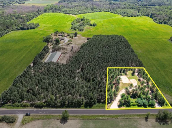 W4283 Porterfield Lake Rd, Porterfield, WI 54159