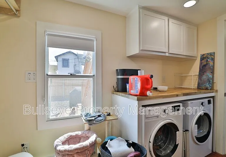 1238 E McKinley St — Photo 18