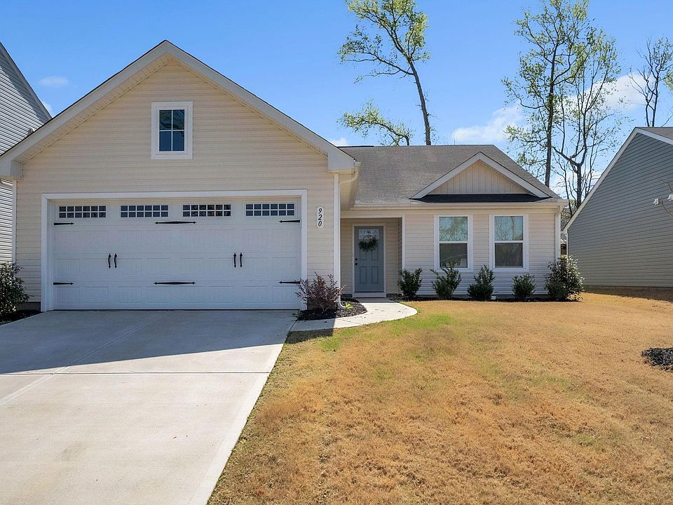 1st image of 920 Throckmorton Ct