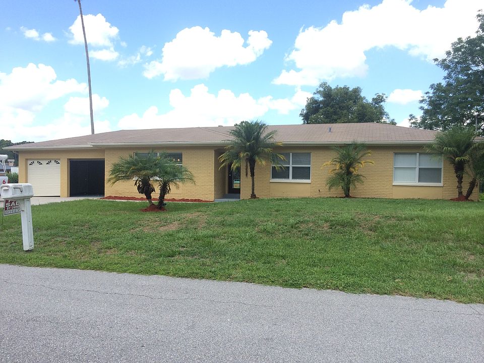 1st image of 3331 Lake Saxon Dr