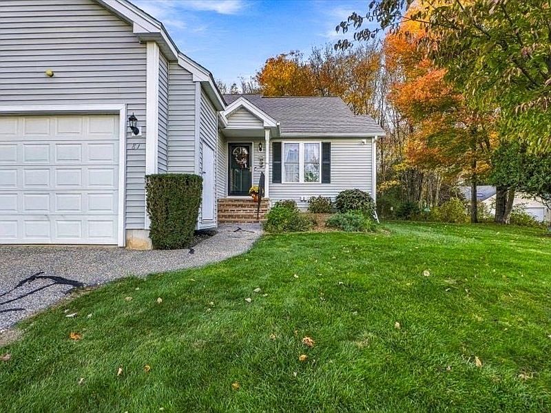 1st image of 81 Country Squire Rd