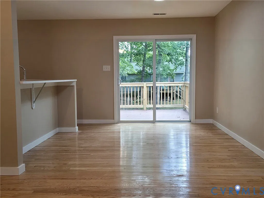 4 bed, 3.0 bath, $2,600 — Photo 4