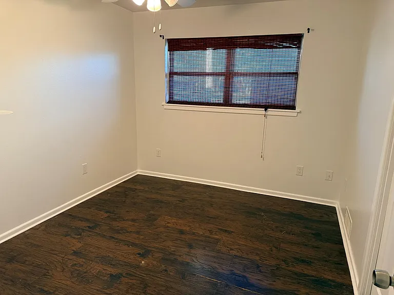 1215 Neely Ave — Photo 28