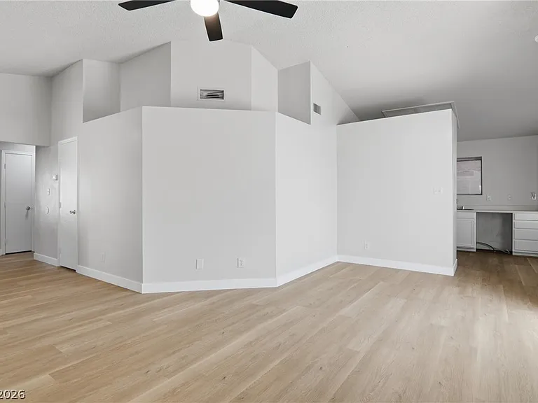 6224 Caprino Ave — Photo 7