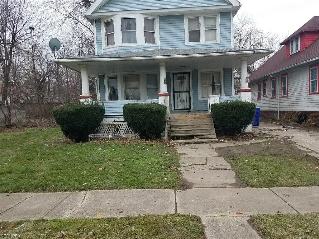 1090 E 146th St photo 1