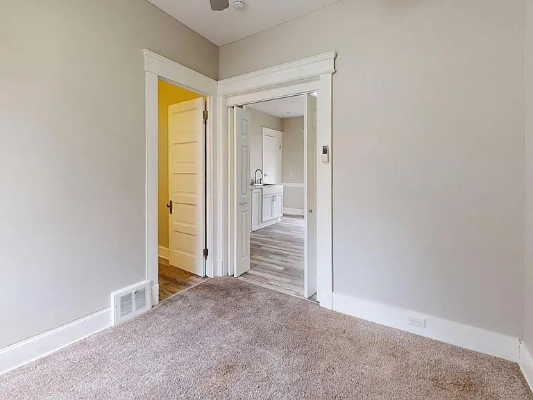 4420 Bush Ave — Photo 13
