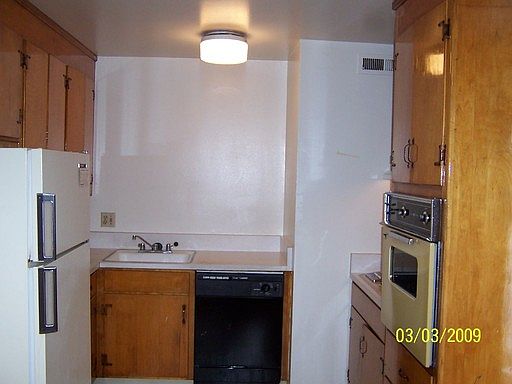 2nd image of 365 Saratoga Ave APT 4
