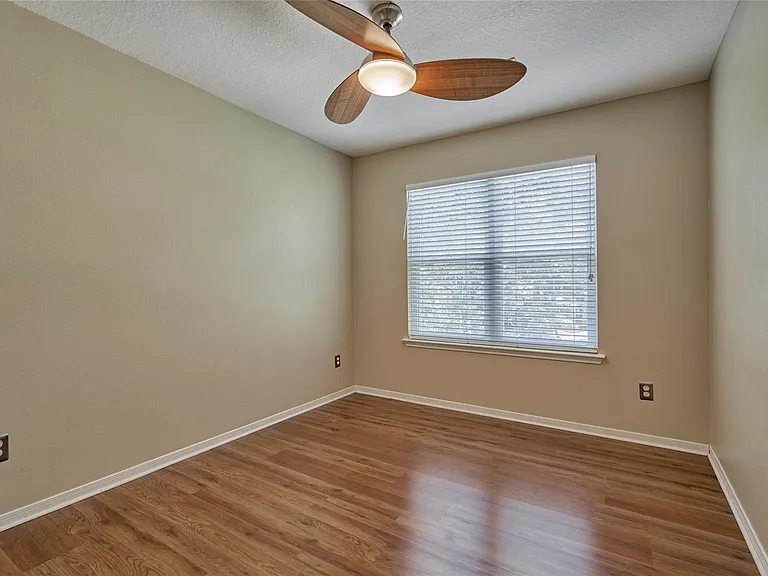 59 W Gaslight Pl — Photo 32