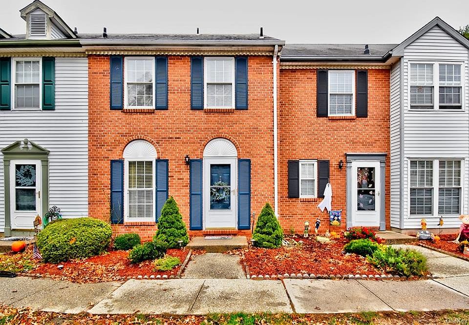 1st image of 40 Burnett Way Unit 4B
