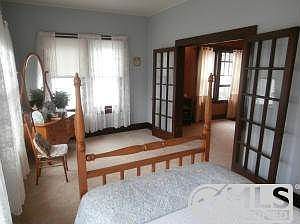 Sun room with french doors