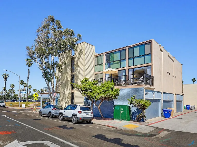 2999 Mission Blvd #201 — Photo 54