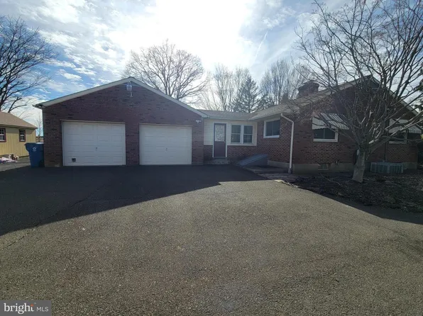 969 Lower State Rd, Chalfont, PA 18914