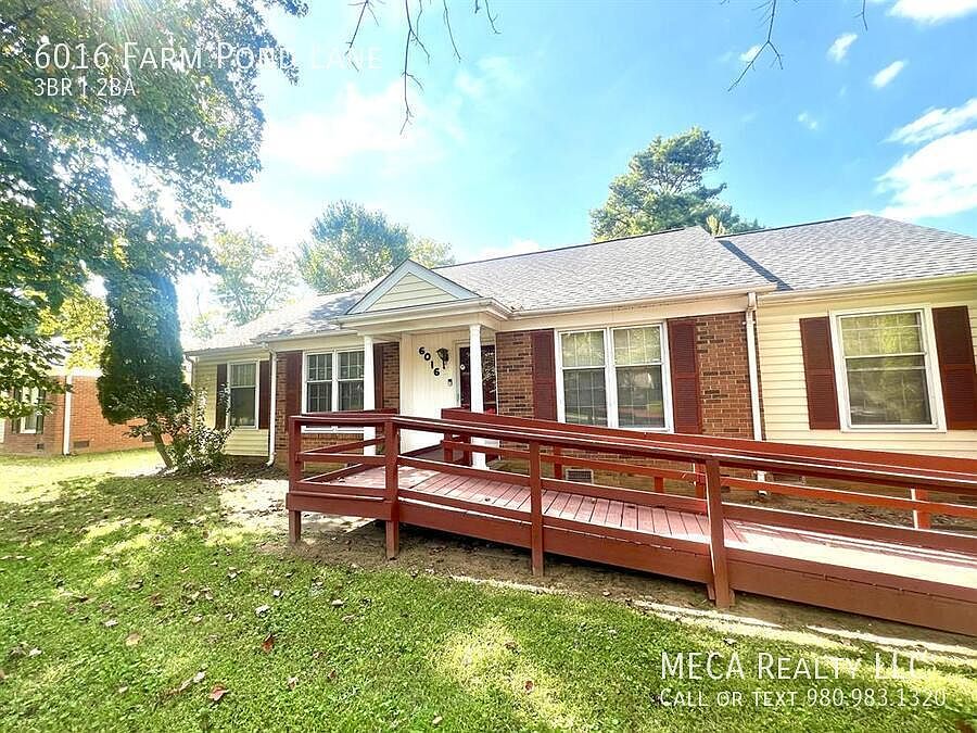 1st image of 6016 Farm Pond Ln