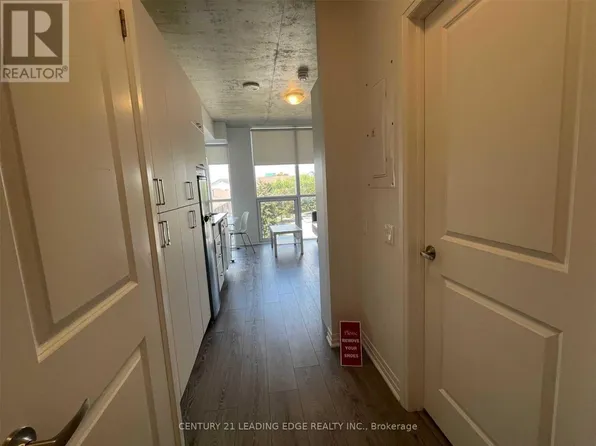 1900 Simcoe St N #422, Oshawa, ON L1G 0C1