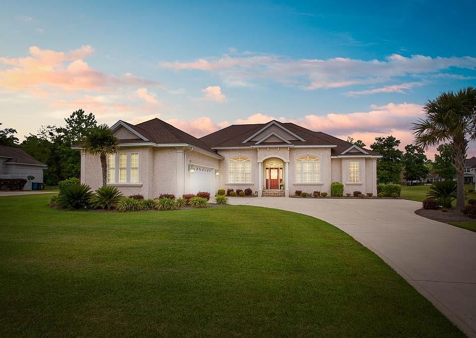 1st image of 121 Belmont Cir