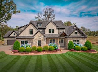 4092 Cottonwood Dr, Boonville, IN 47601