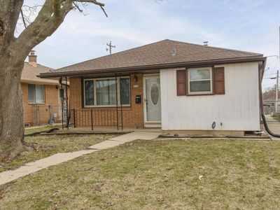 5756 North 98th STREET, Milwaukee, WI, 53225