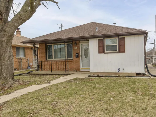 5756 North 98th STREET, Milwaukee, WI 53225