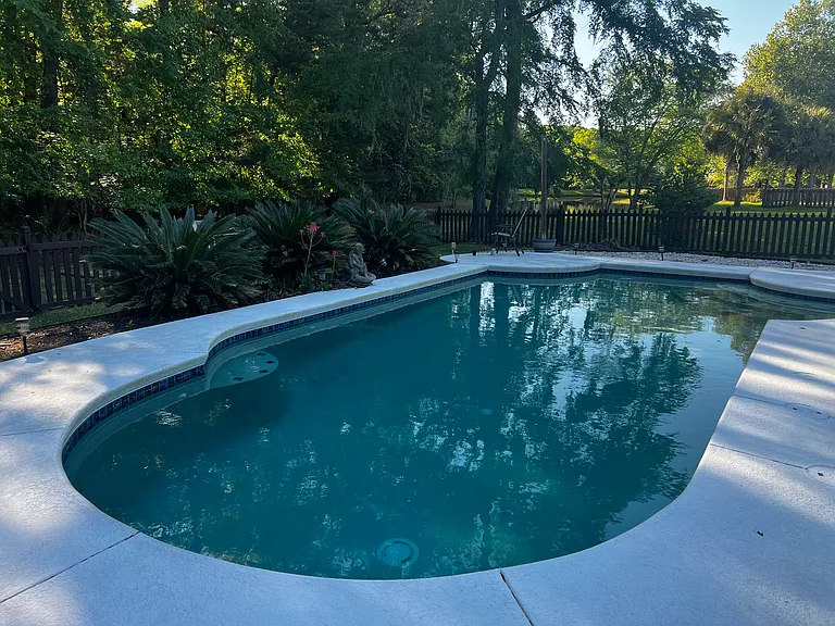 120 Oak Bluff Rd — Photo 16