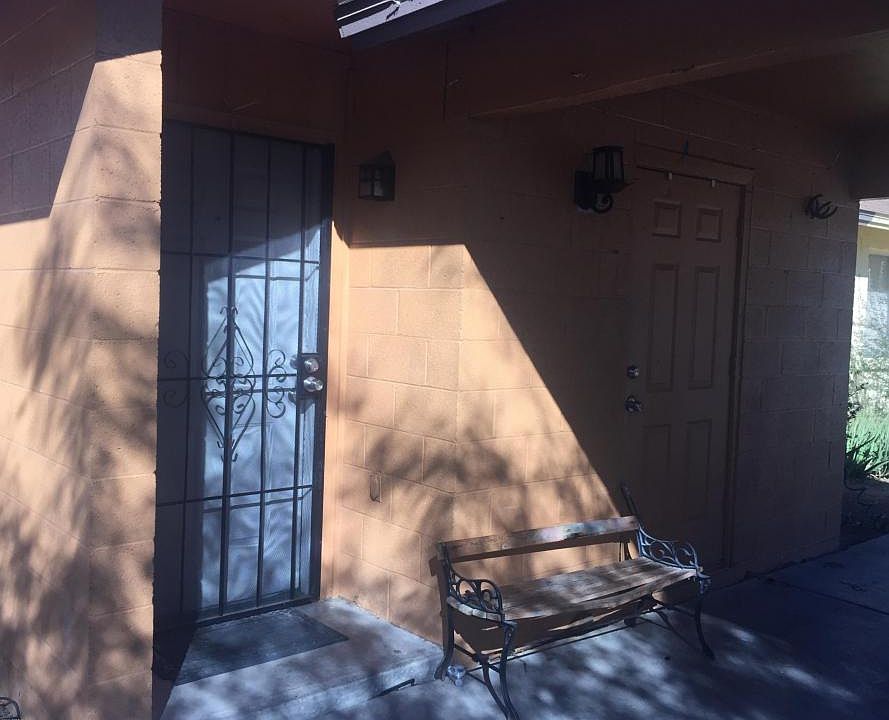 2nd image of 430 E Vine Ave