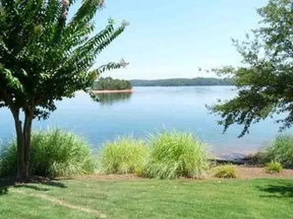 591 Tall Ship Dr, Salem, SC 29676