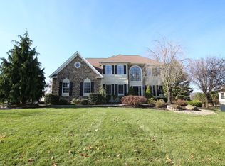 3607 Stone Gate Dr, Center Valley, PA 18034