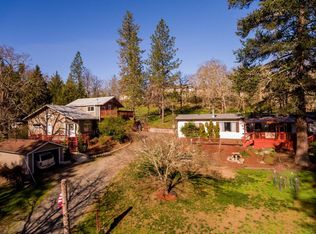 601 Stewart Rd, Grants Pass, OR 97526