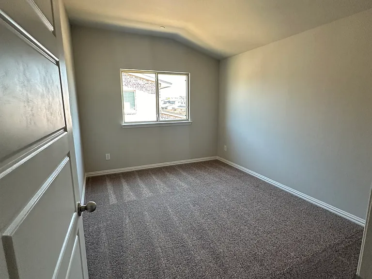 3133 Solana Cir #3133 — Photo 12