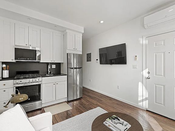 2nd image of 2413 Snyder Ave #1A