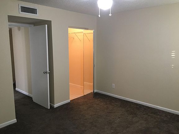 4th image of 6338 Newtown Cir #38C1