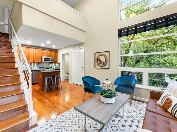 732 NW 12th Ave, Portland, OR 97209