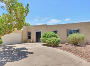 9060 E Bluefield St, Tucson, AZ 85710